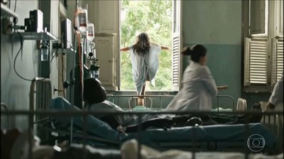 Коричневый Грифао