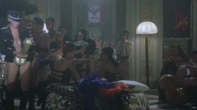 Джулия Де Грези