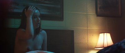 Брук Хендерсон