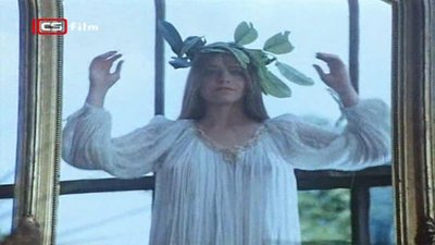 Моника Кристова