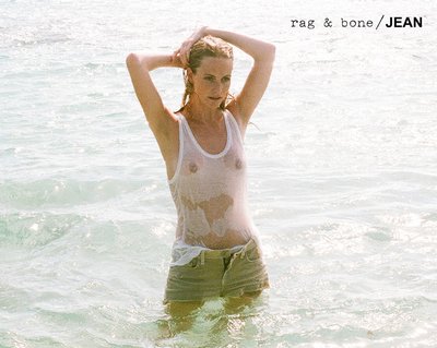 Поппи Делевинь