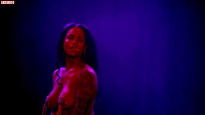 Сандрия Доре