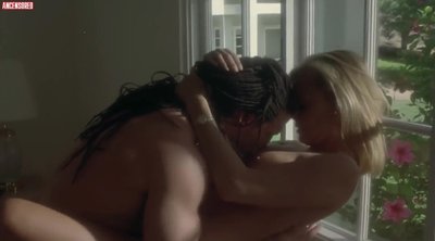 Мишель Смит