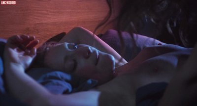 Джулия Пиатон