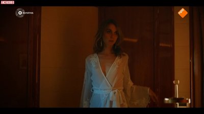 Джулия Аккерманс