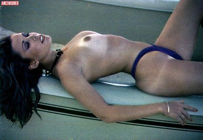 Коринна Уол