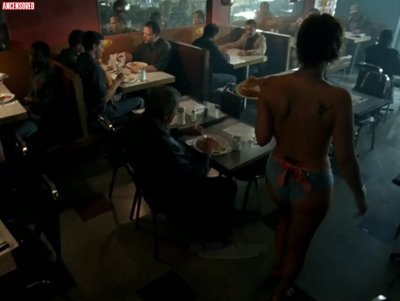 Мелани Сам Люссье