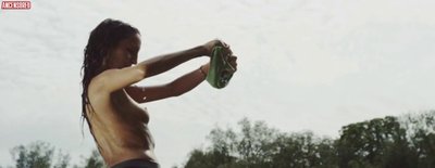 Стефани Марроне