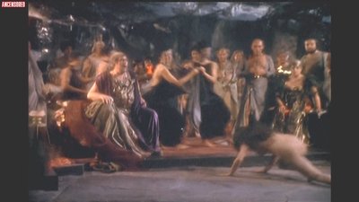 Тереза Стратас