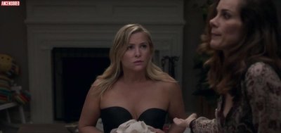 Джессика Кэпшоу