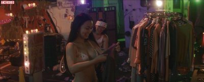 Аки Хираока