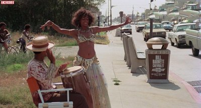 Алисия Дханифу