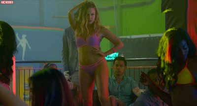 Уитни Рэй Грэнделл