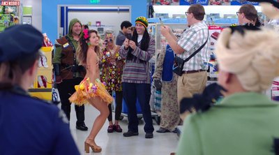 Николь Сакура