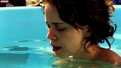 Леандра Леаль