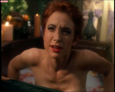 Посетительница Нана