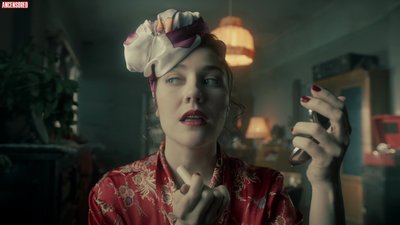 Нина Андронаки