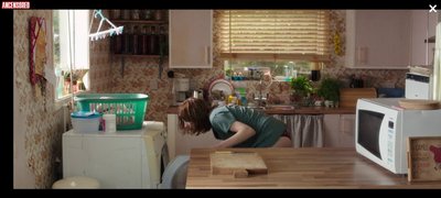 Джоди Уиттакер