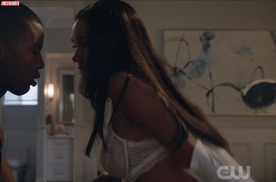 Грета Оньегу