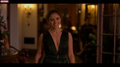 Ариенна Манди