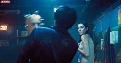 Микаэла Симанс