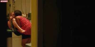 Сара Голдберг