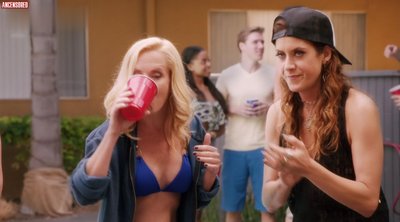 Анджела Кинси