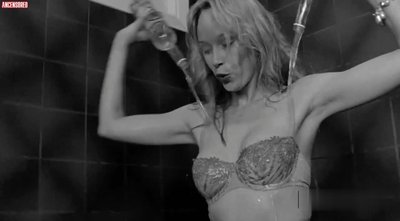 Анна Бондарева