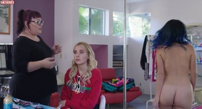 Шарлотта Кросс