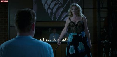 Кэролайн Уитни Смит