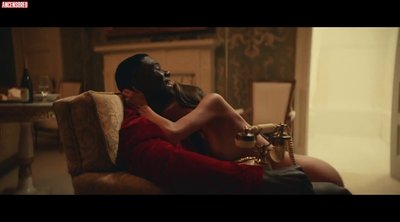 Кейтлинн Э. Ньюберри