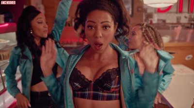 Камилла Хайд