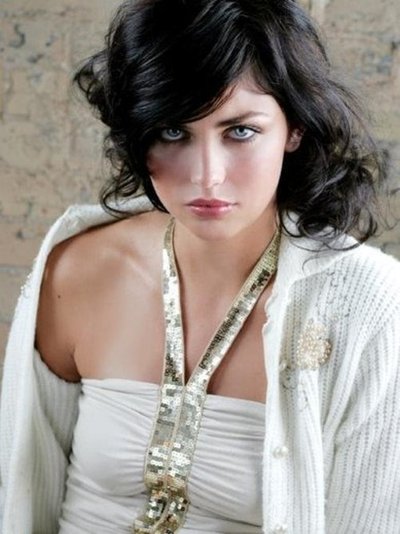 Аурелия Схепперс