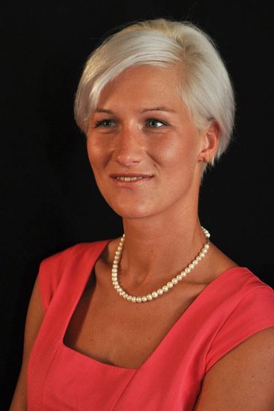 Берил Машекова