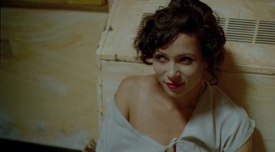 Кассандра Свэби