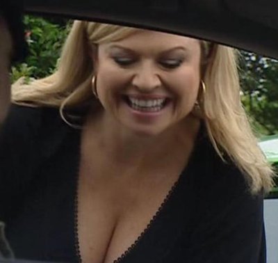 Эмили Саймонс