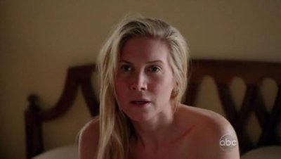 Элизабет Митчелл