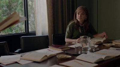 Эмили Кинни