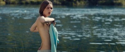 Джозефин Буш