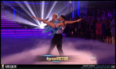 Линдси Арнольд