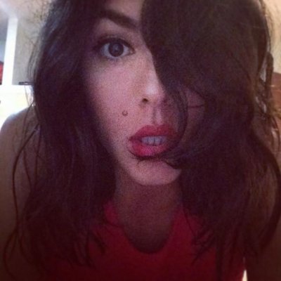 Лили Канела