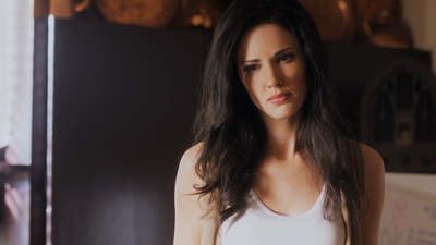 Лаура Меннелл