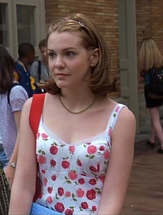 Лариса Олейник