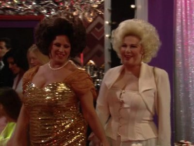 Лейни Казан