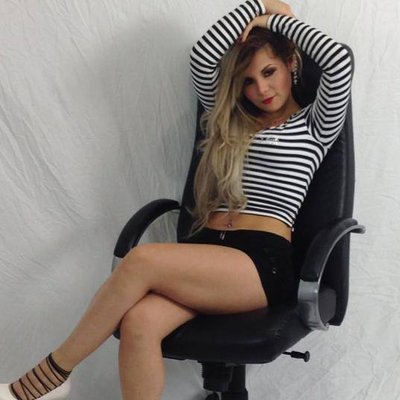 Мэделин Эйнли