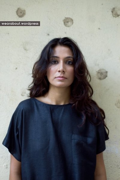 Моника Догра