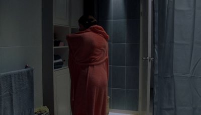 Никки Сандерсон