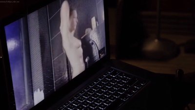 Николь Эрнст