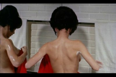 Элейн Джонс