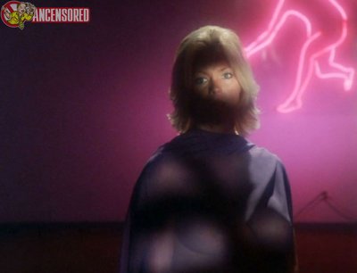 Рэй Холлитт